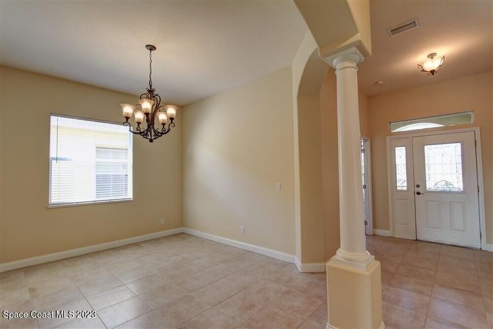 1175 Clubhouse Dr - Photo 6 of 34