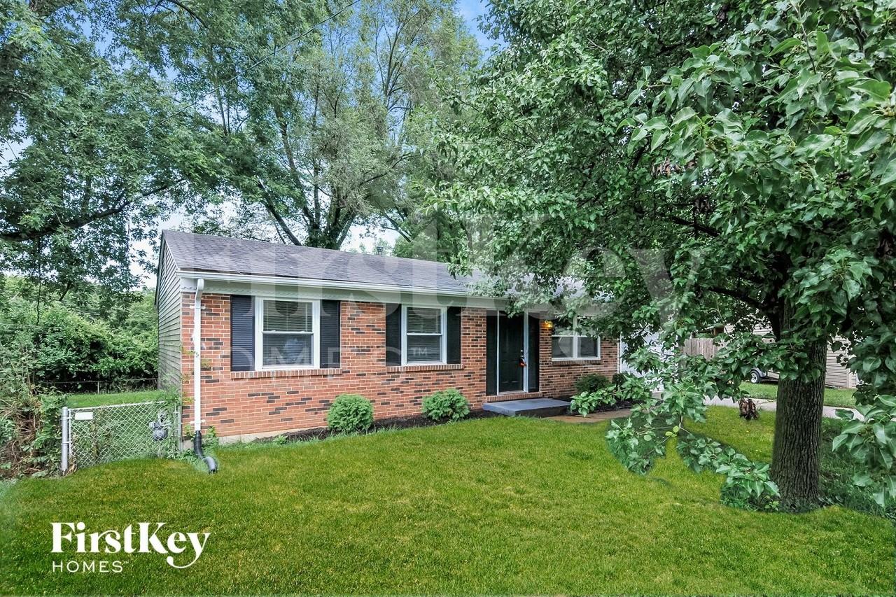 2701 Essex St - Photo 2 of 15