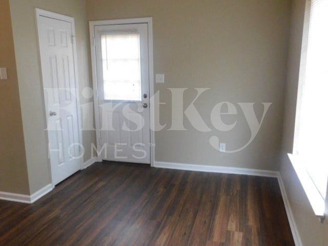 2695 Laurelcrest Cv - Photo 4 of 13