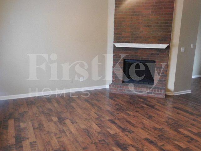 2695 Laurelcrest Cv - Photo 5 of 13