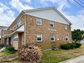 707 N Oxford Ave - Photo 1 of 1