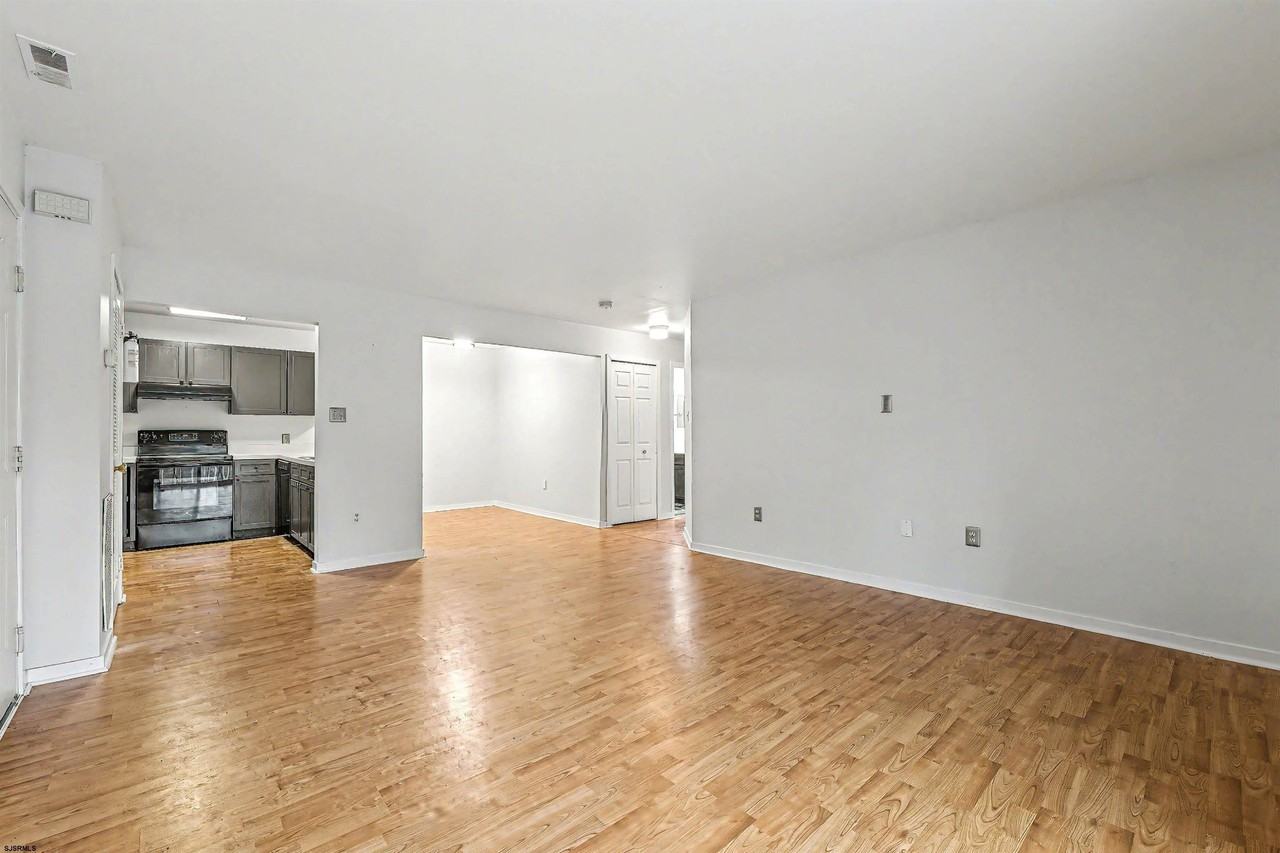 296 Heather Croft - Photo 6 of 23