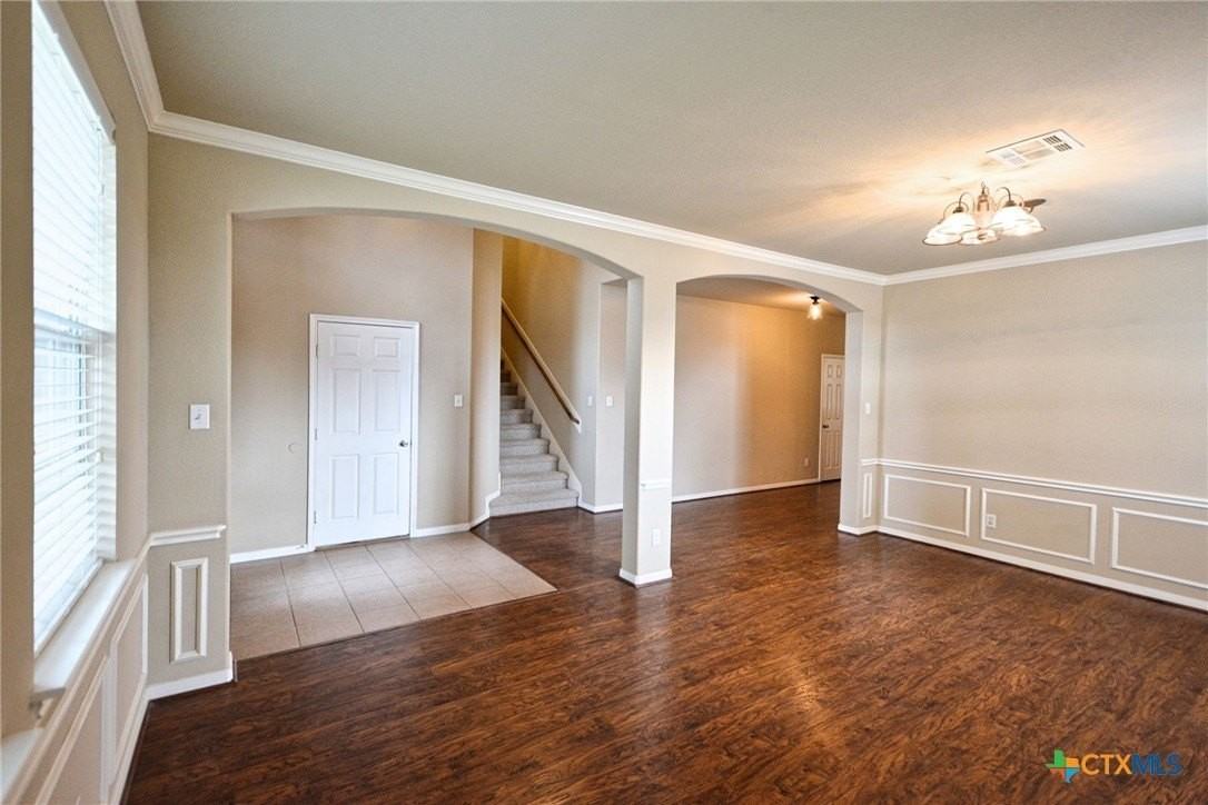 2065 Dove Crossing Dr - Photo 6 of 48