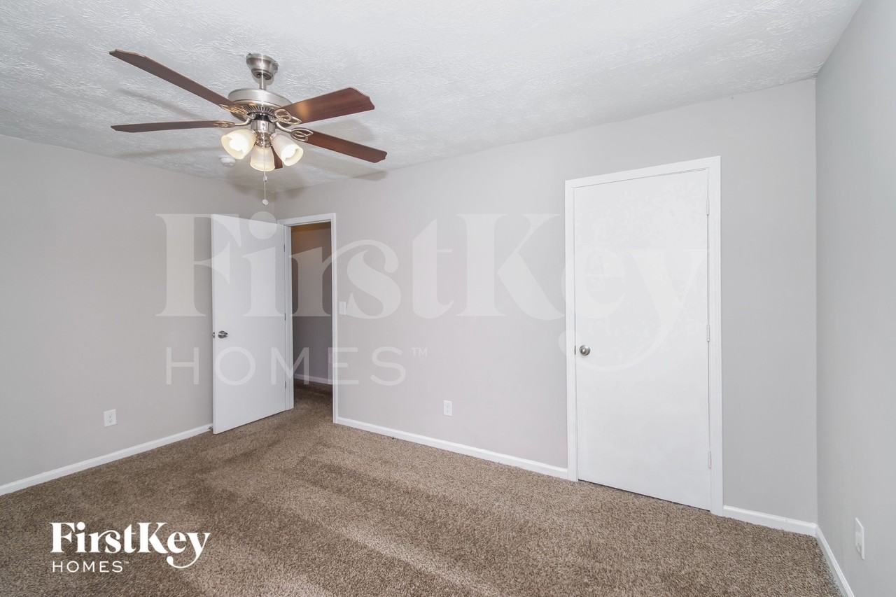 1648 Olde Oak Dr - Photo 7 of 16