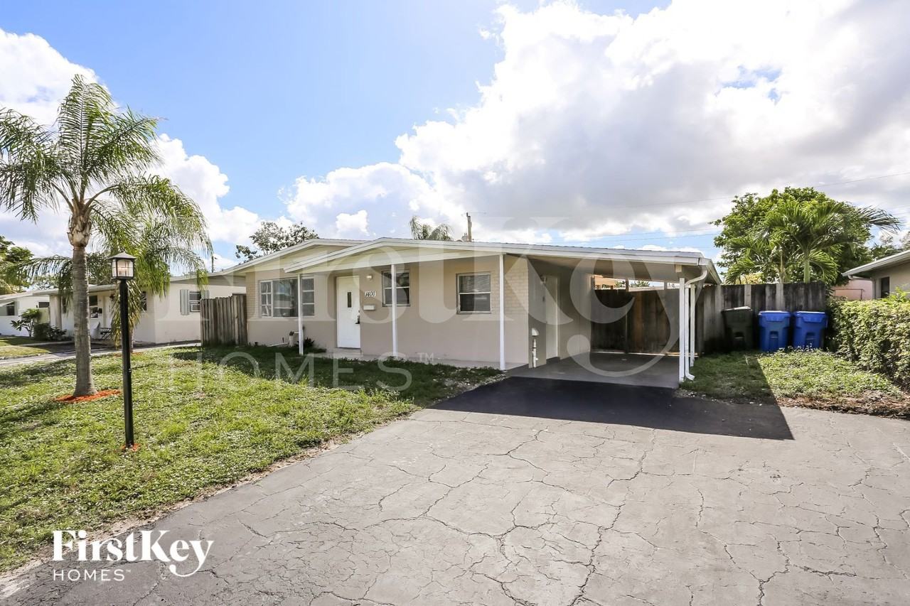 1400 Nwst - Photo 2 of 15