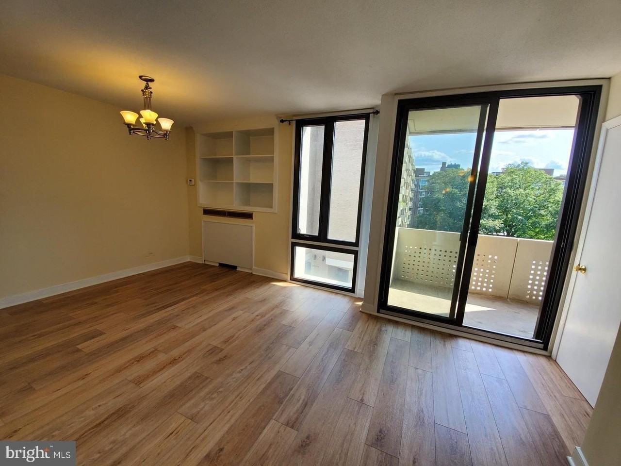 490 M St Sw Unit 409 - Photo 7 of 20