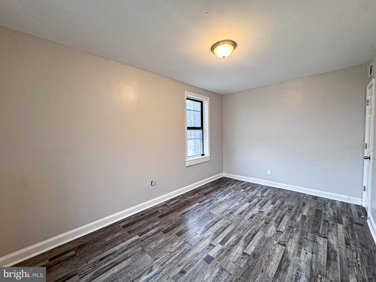 4630 Hillside Rd Se - Photo 5 of 28