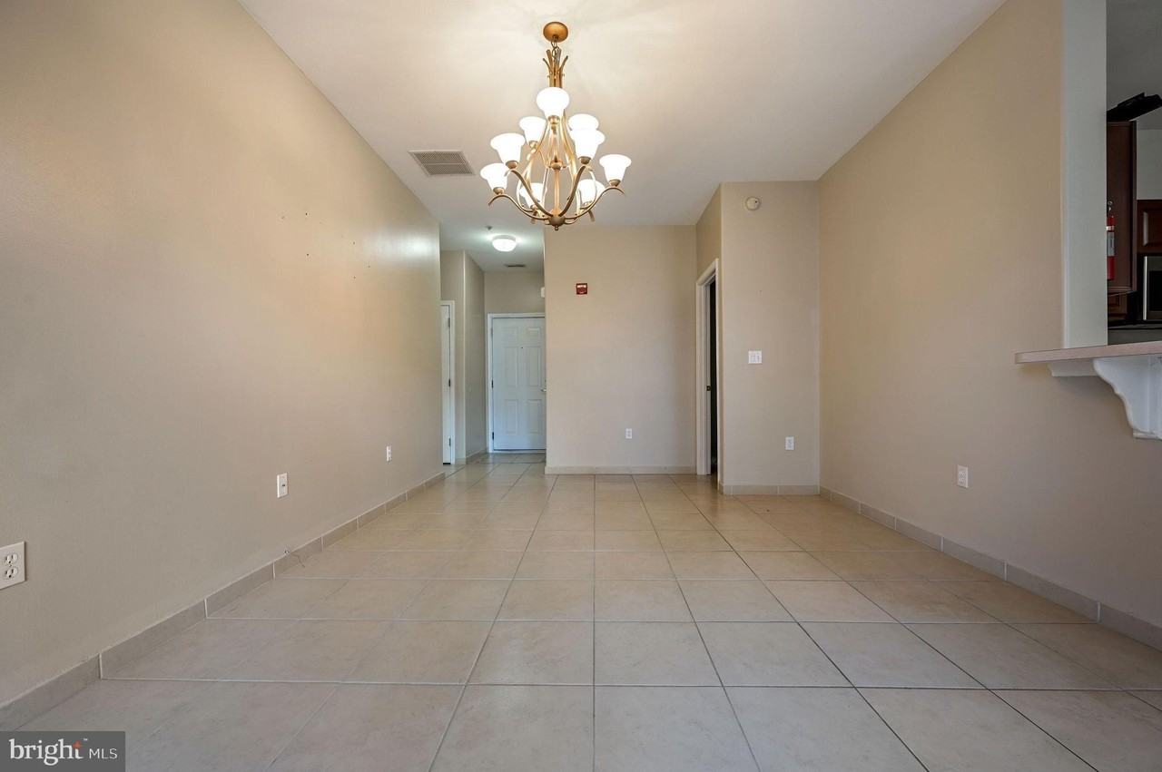 3601-C S Sagamore Dr - Photo 4 of 17