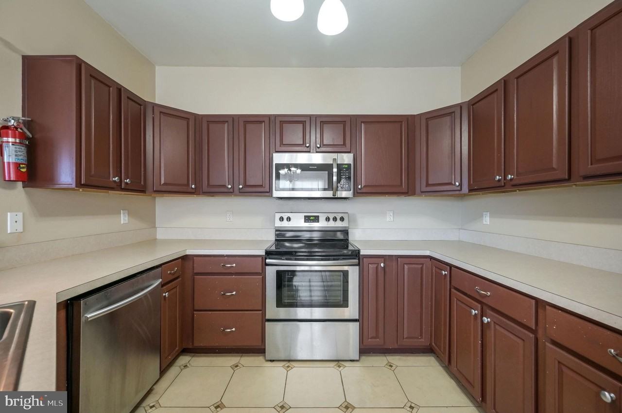 3601-C S Sagamore Dr - Photo 7 of 17