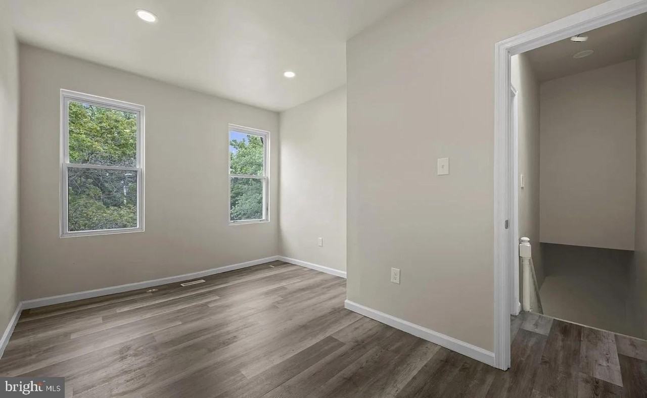 3030 Windsor Ave - Photo 7 of 13