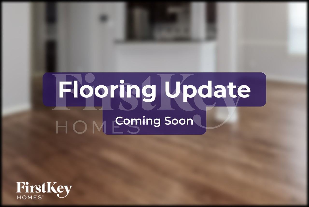 1015 Thunderbird Ave - Photo 2 of 16