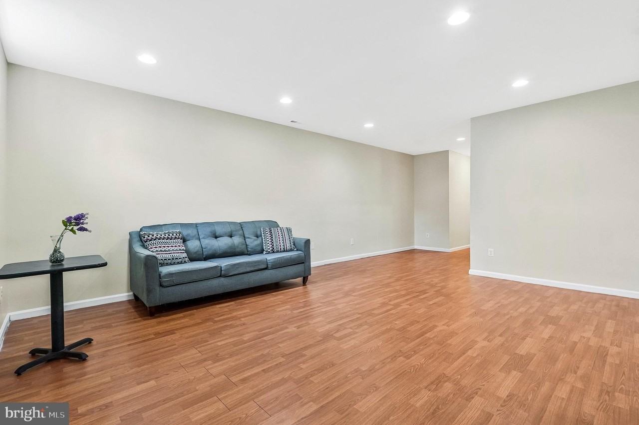 4663 Pebble Beach Ct - Photo 4 of 17