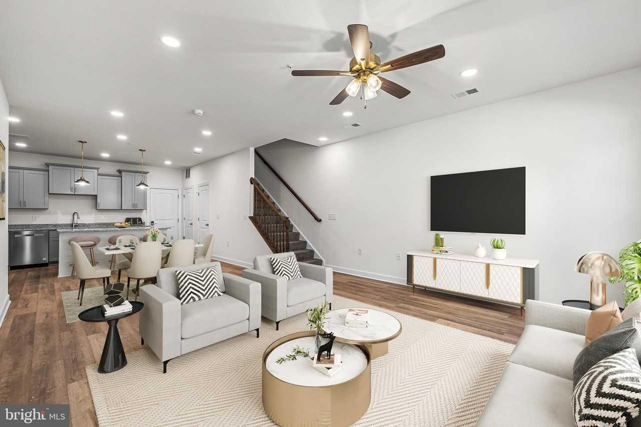 900 Gilbert Rd Unit 3622b - Photo 3 of 22