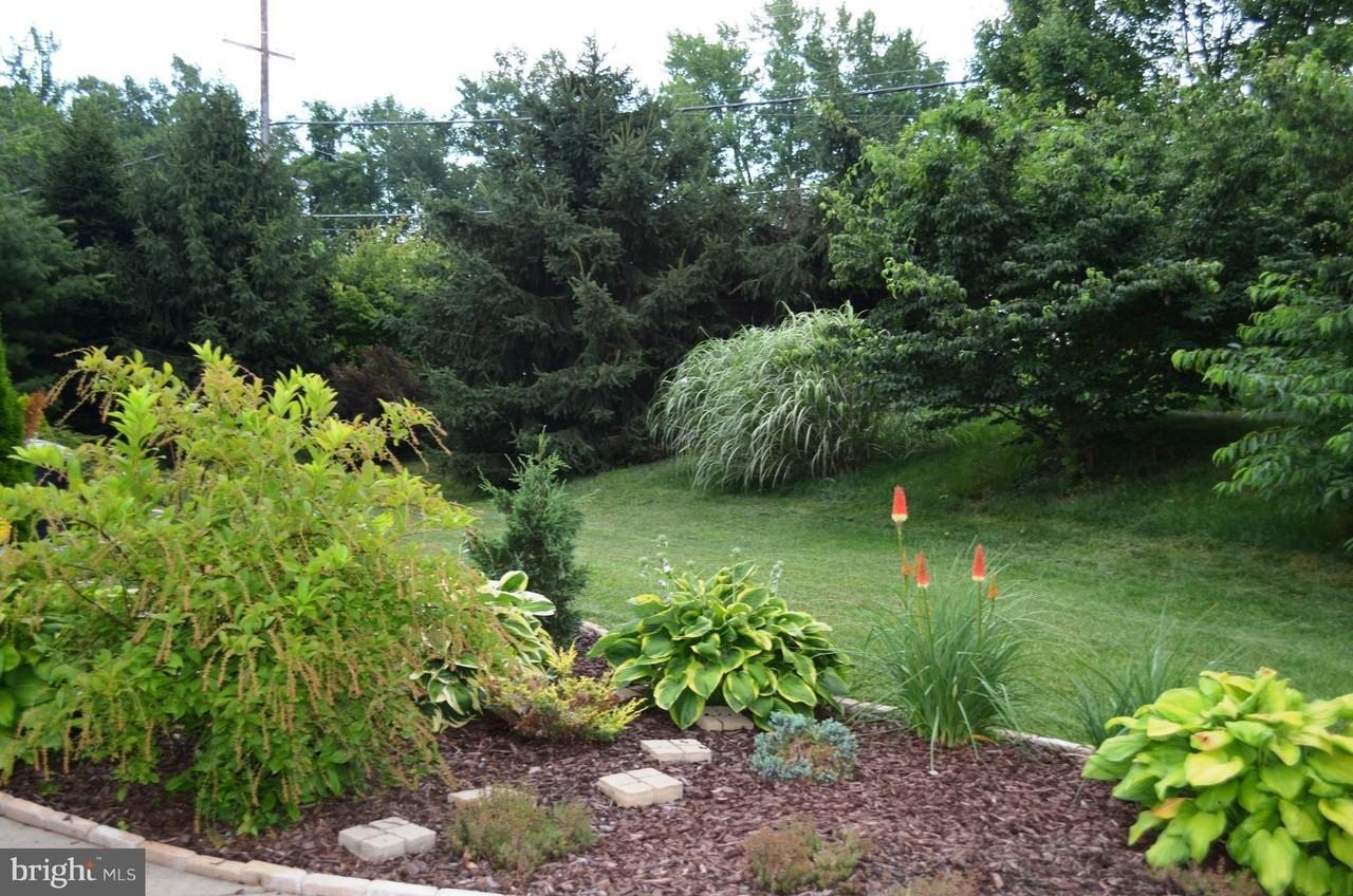 509 Seven Trails Dr - Photo 3 of 30