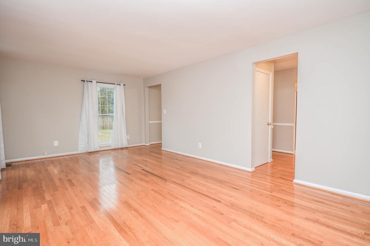 9209 Frostburg Way - Photo 4 of 38