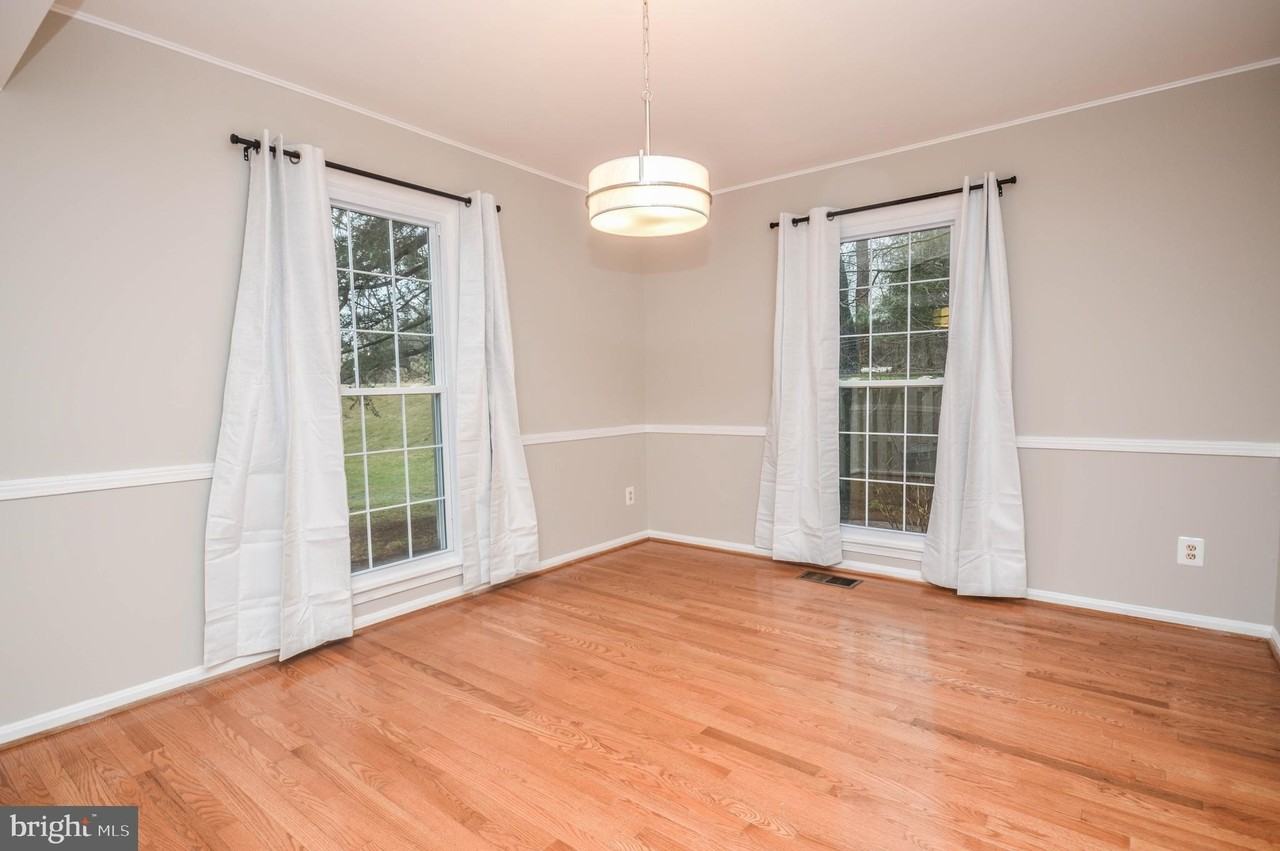 9209 Frostburg Way - Photo 6 of 38