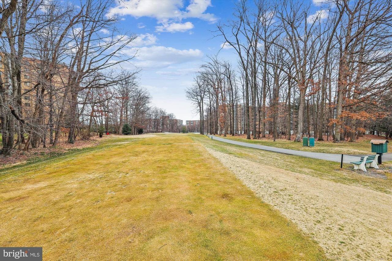 3625 Gleneagles Dr Unit 2-1a - Photo 4 of 50