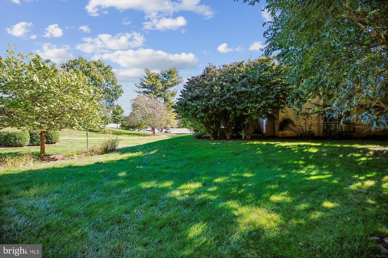 3625 Gleneagles Dr Unit 2-1a - Photo 5 of 50