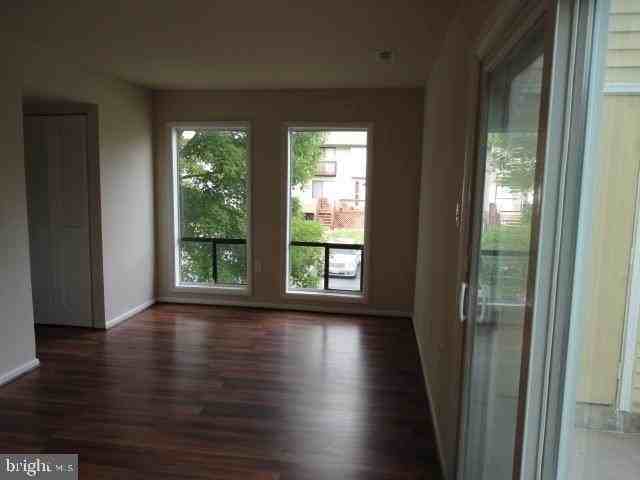 11378 Laurelwalk Dr Unit 50 - Photo 4 of 6