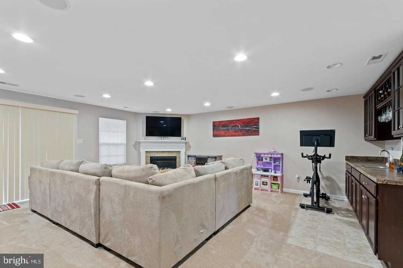 68 Benford Ln - Photo 5 of 5