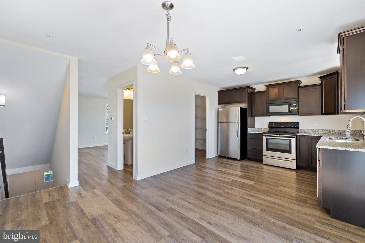 29 Millrace Ct - Photo 4 of 27