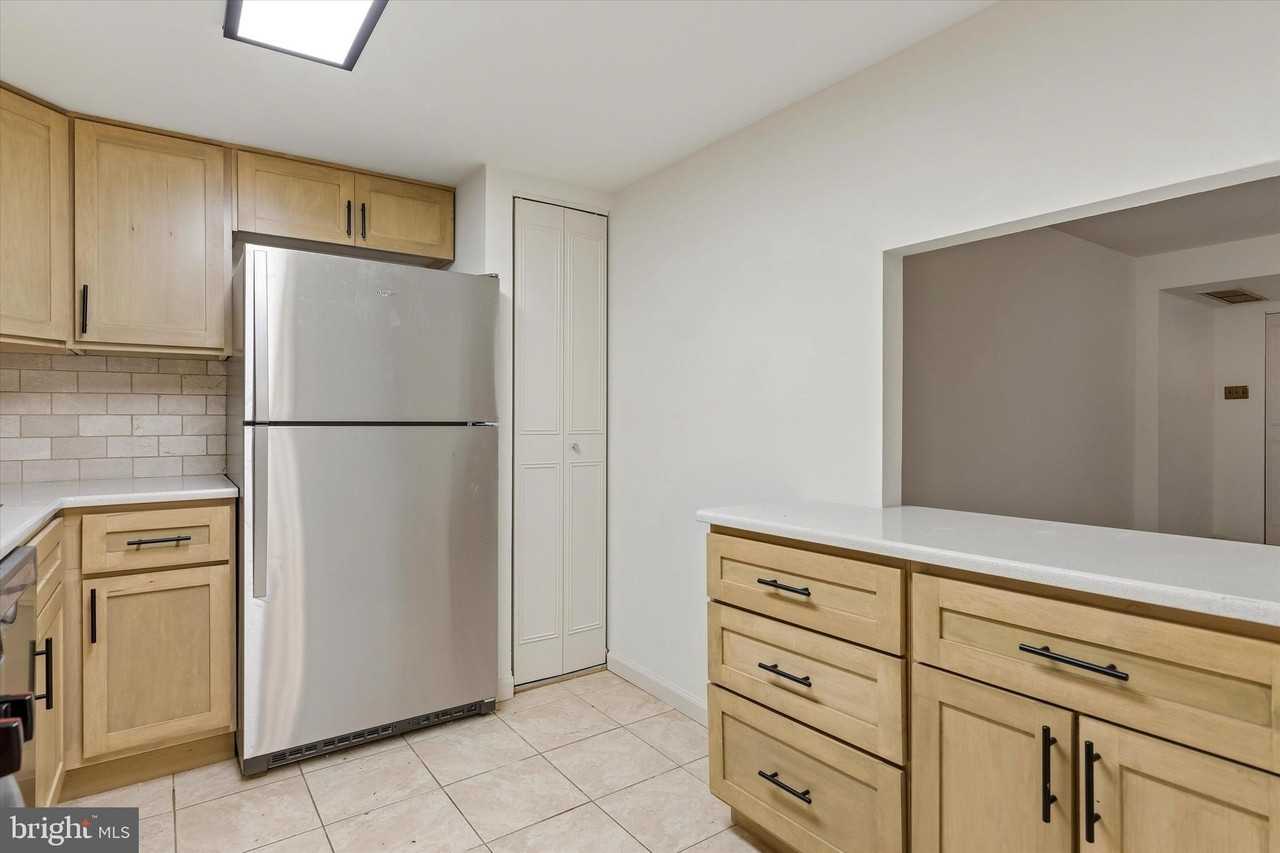 521 Old Forge Xing - Photo 6 of 15