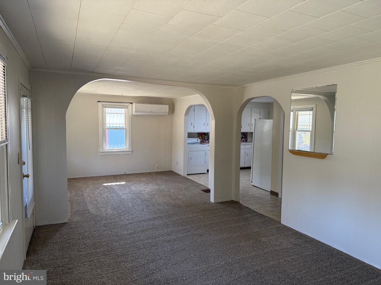 77 Quarry Rd - Photo 2 of 21