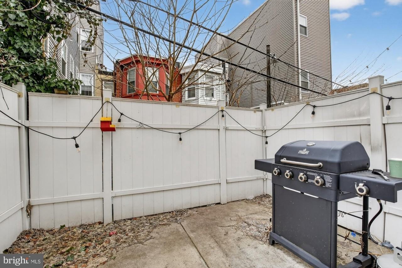 1937 Gerritt St - Photo 7 of 25