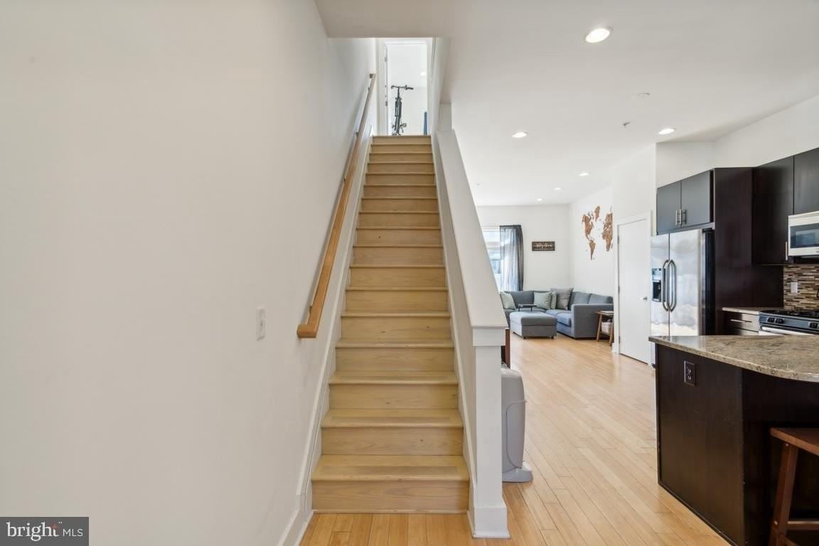 1119 N Howard St - Photo 6 of 20