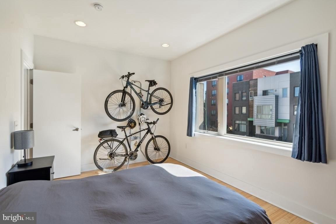 1119 N Howard St - Photo 7 of 20