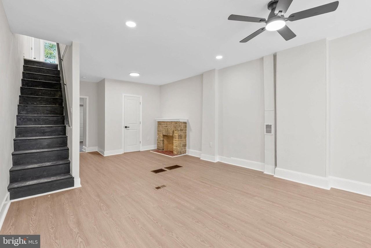 35 E Collom St - Photo 4 of 23