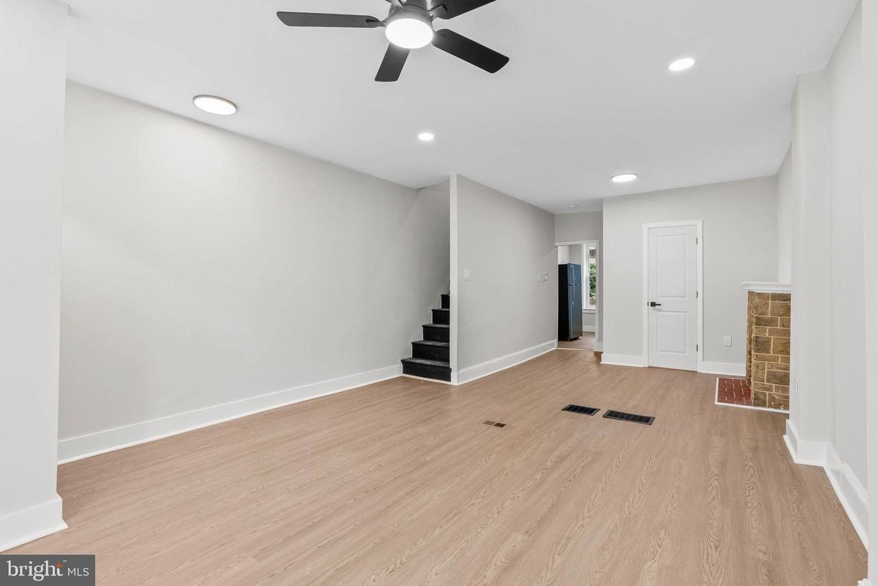 35 E Collom St - Photo 5 of 23