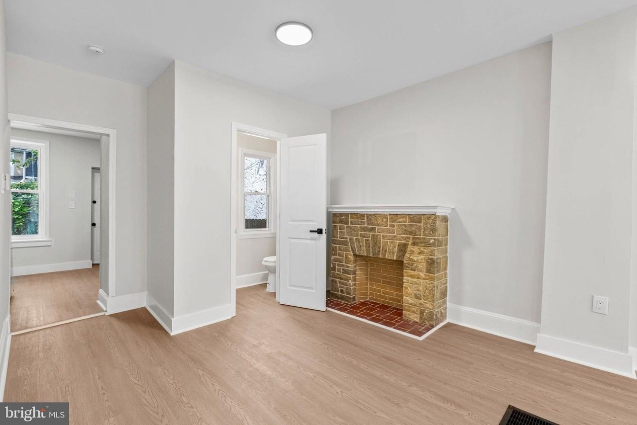 35 E Collom St - Photo 6 of 23