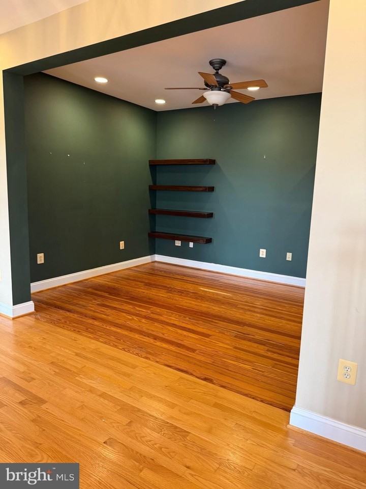 Catlett Rd - Photo 4 of 37