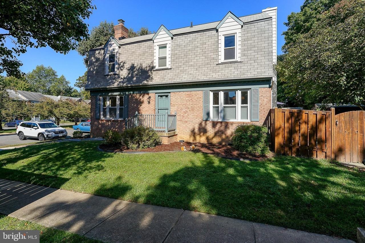 7962 Yancey Dr - Photo 2 of 38