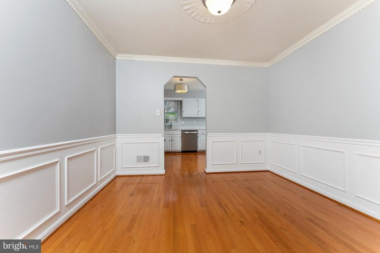 7962 Yancey Dr - Photo 7 of 38