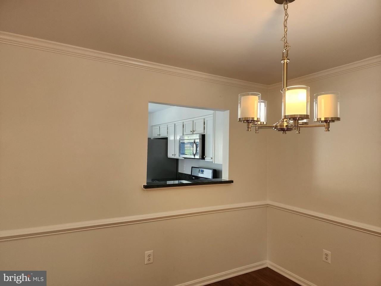 14564 Woodgate Manor Cir - Photo 7 of 28