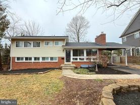 6718 Old Chesterbrook Rd - Photo 1 of 1