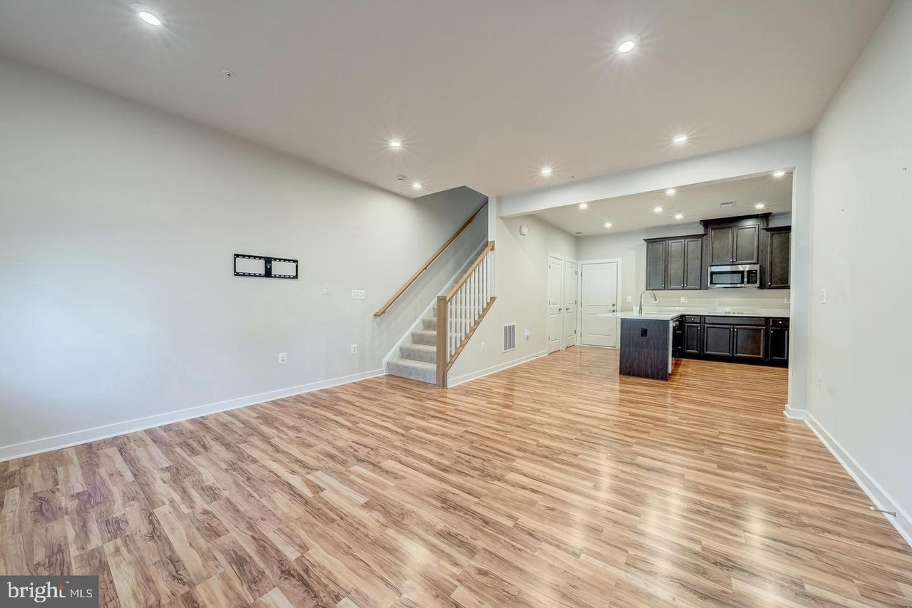 13504 Innovation Station Loop Unit 2a - Photo 7 of 36