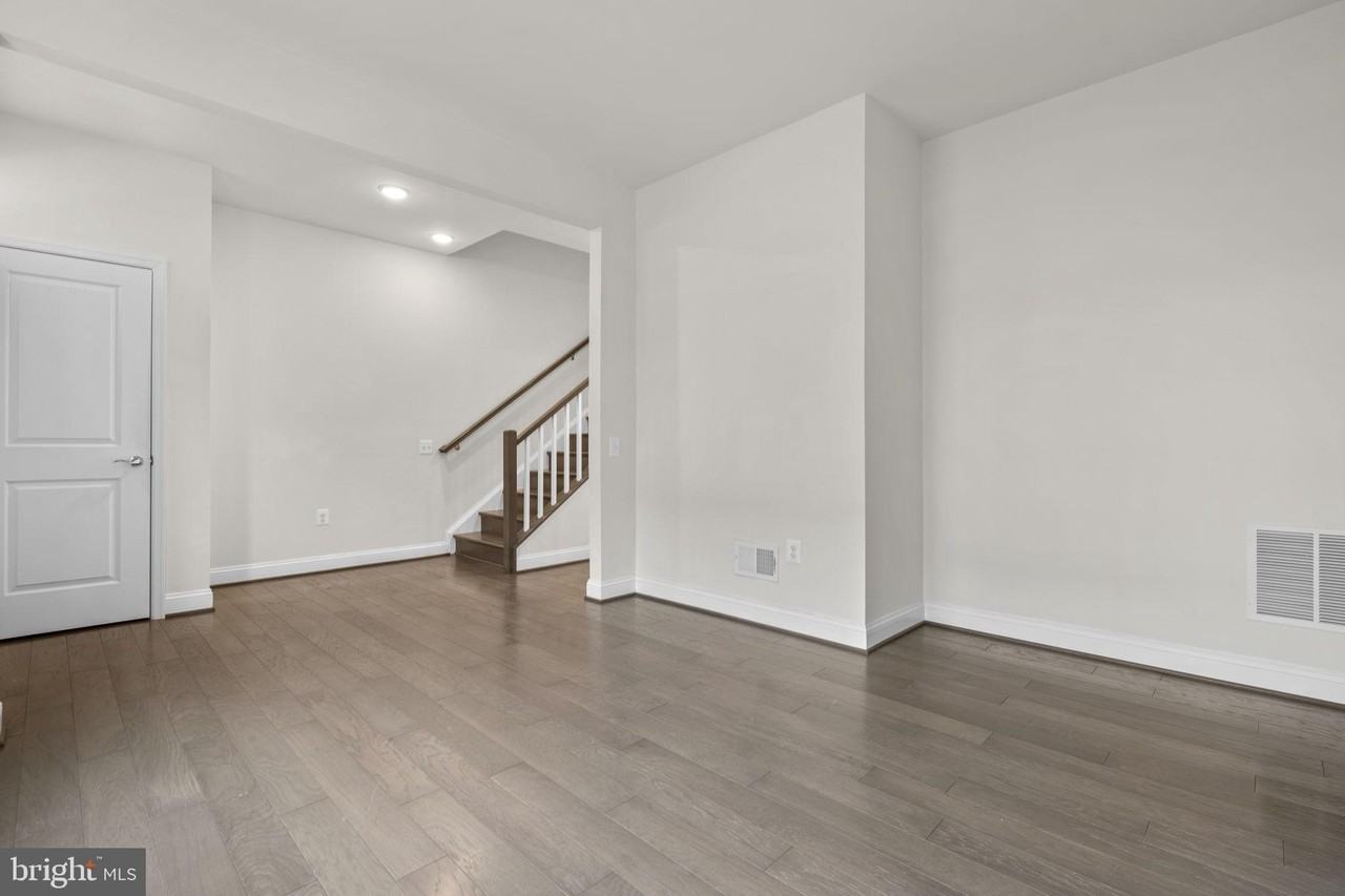 17357 Redshank Rd - Photo 2 of 29