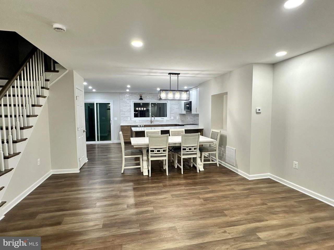 5016 Lambsgate Ln - Photo 5 of 24