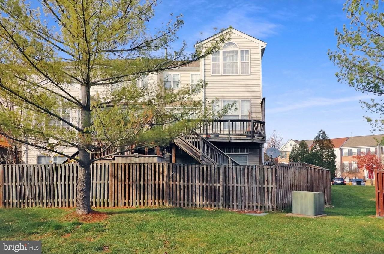 8731 Farnham Way - Photo 7 of 7