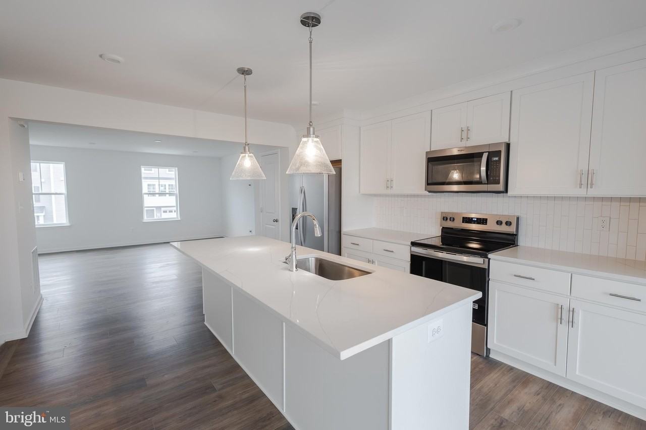 25 Nymph Rd - Photo 5 of 28