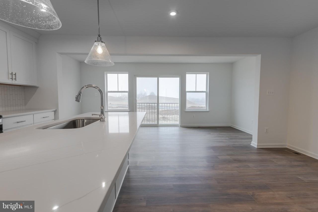 25 Nymph Rd - Photo 6 of 28