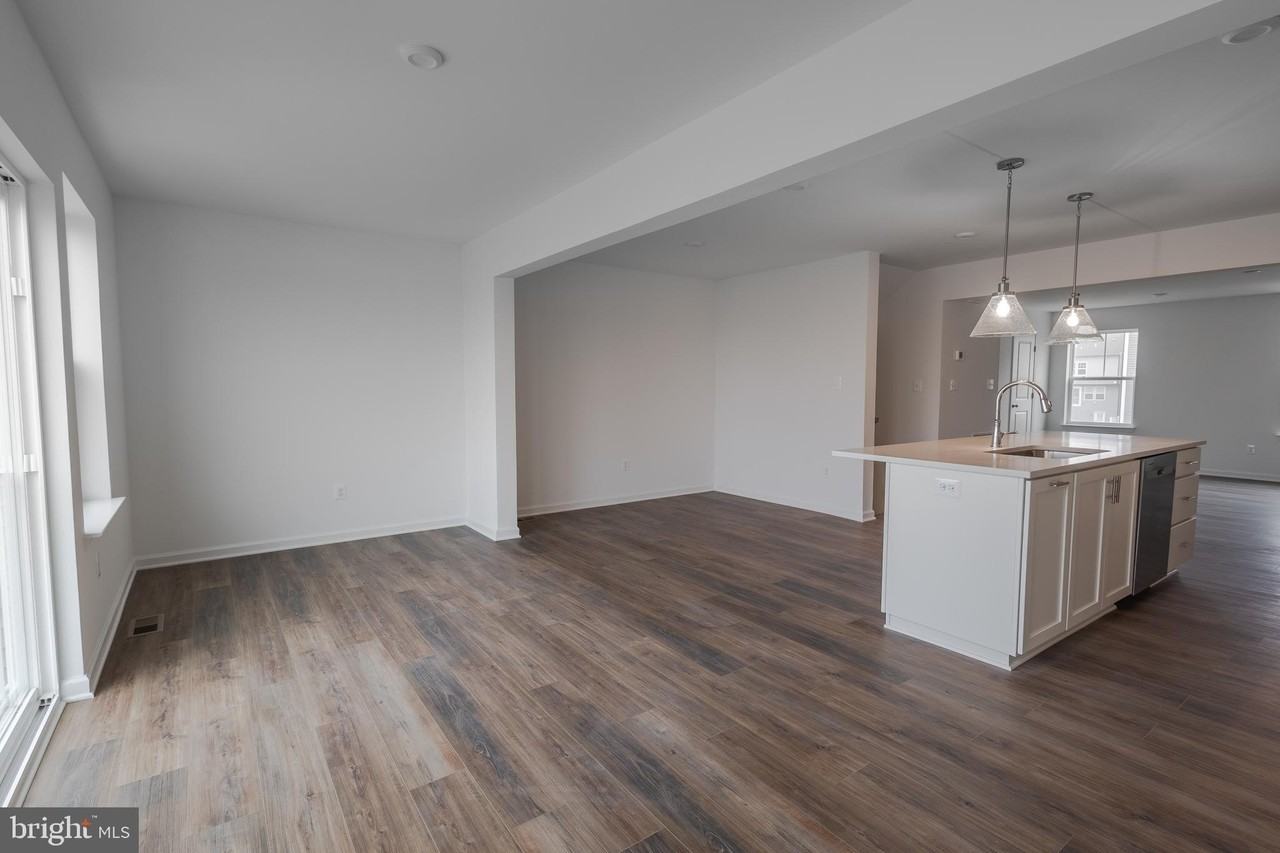 25 Nymph Rd - Photo 7 of 28