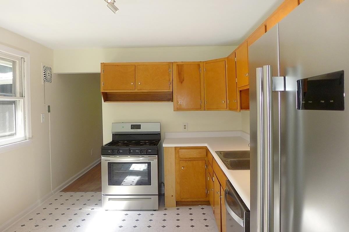 408 Hickory Dr Unit Main - Photo 6 of 15