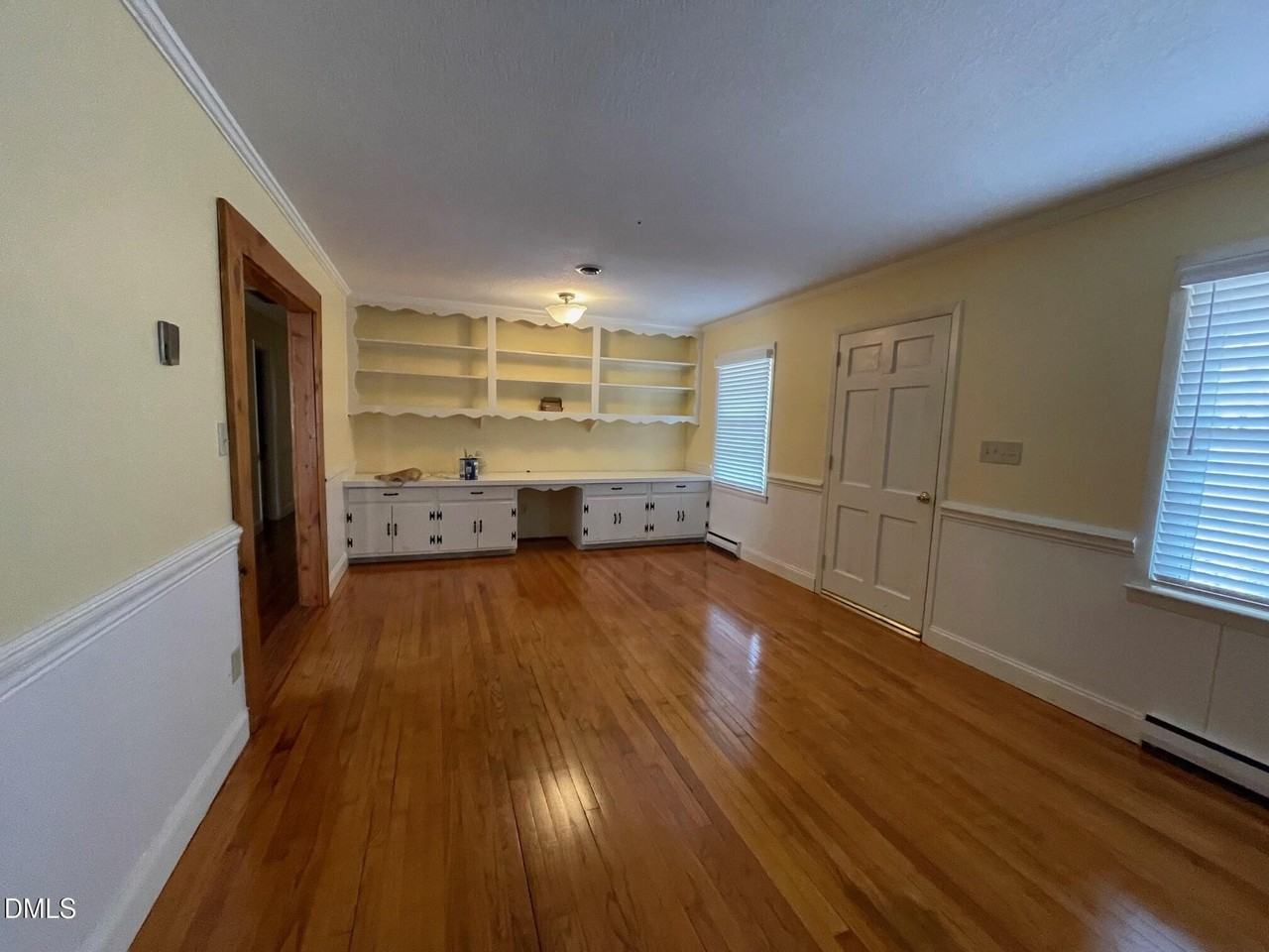 280 Montague Rd - Photo 6 of 28