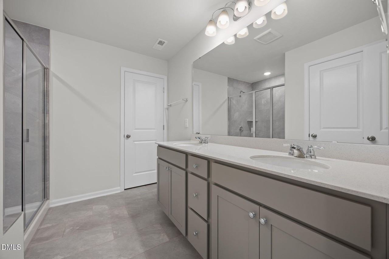 202 Fosterton Cottage Way - Photo 6 of 13