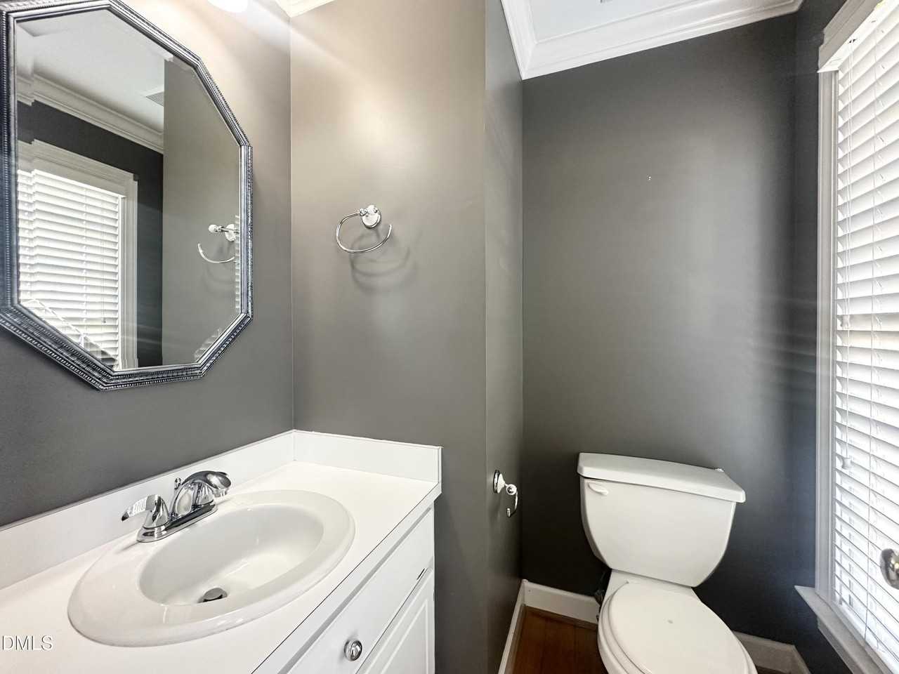 2017 Laurel Valley Way - Photo 4 of 24