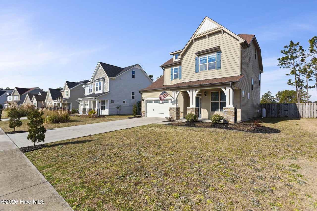 337 Belvedere Dr - Photo 2 of 50